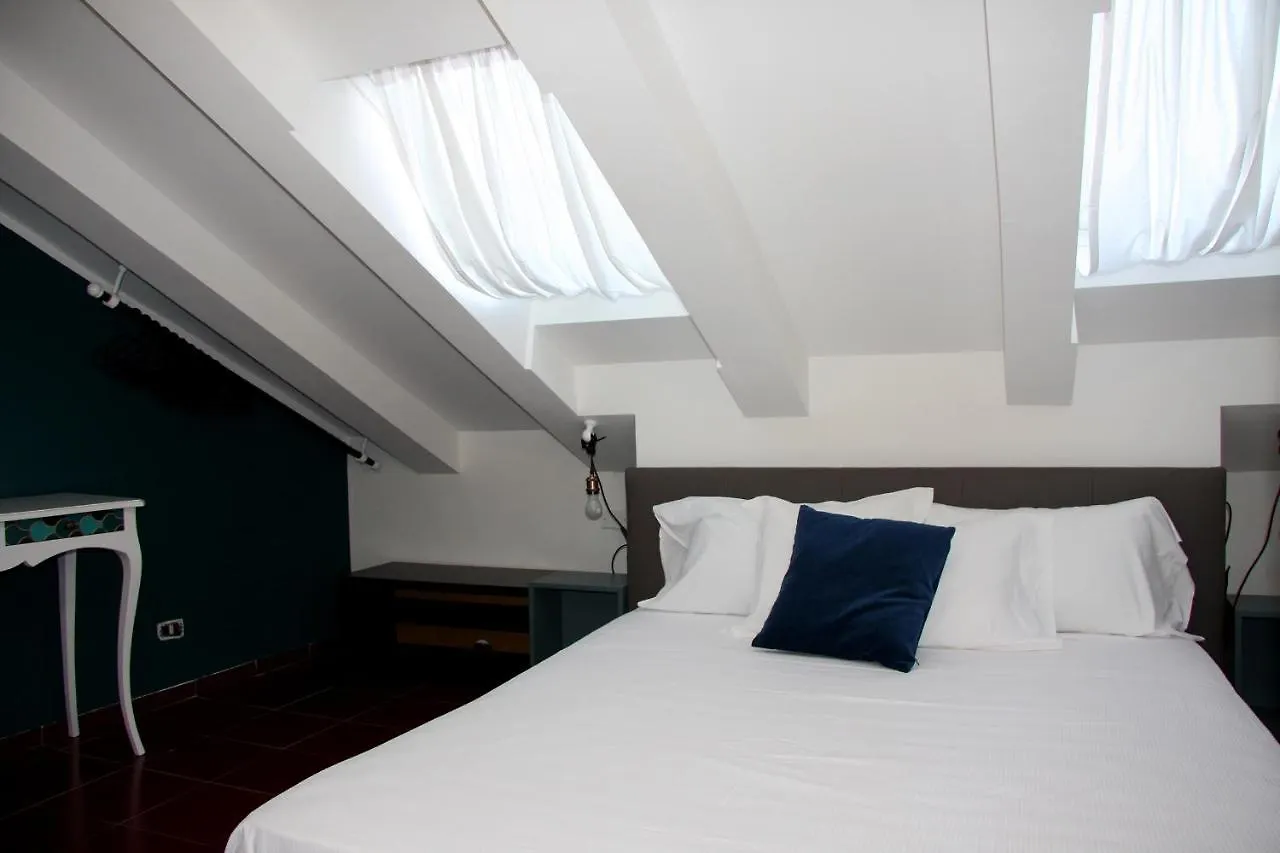 Mercanti Attic Version Apartment Milan