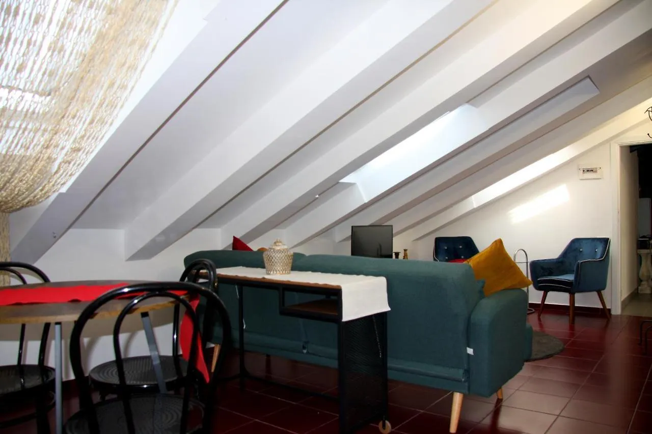 Mercanti Attic Version Apartment Milan