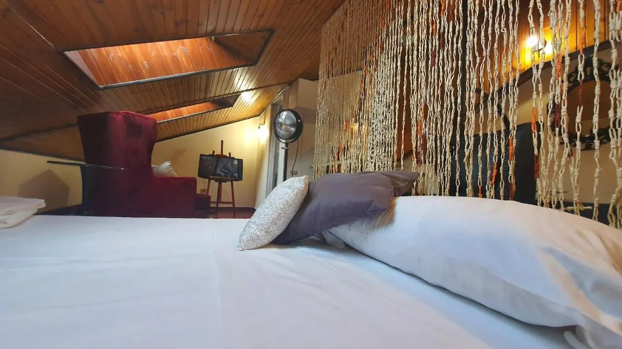 Mercanti Attic Version Apartment Milan