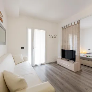 Bnbutler - Archimede 53 - Bright Apartamento