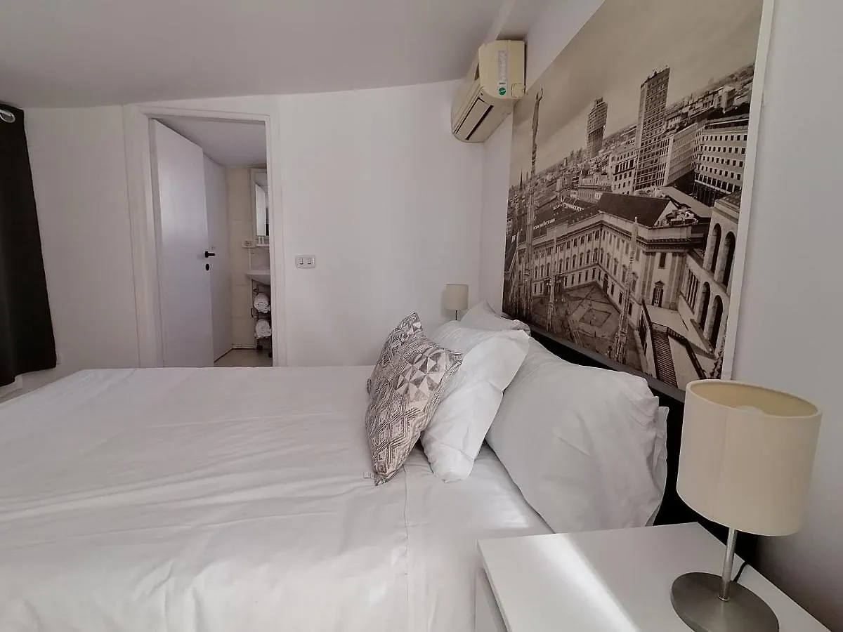 Appartement Mercanti Attic Version à Milan